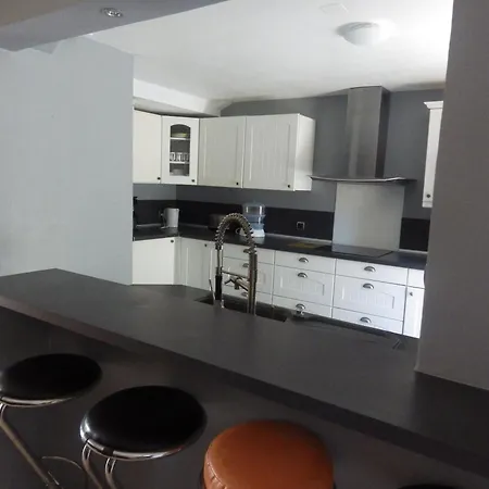 Climatisee Avec Grande Piscine Bed & Breakfast Saint-Laurent-de-la-Salanque